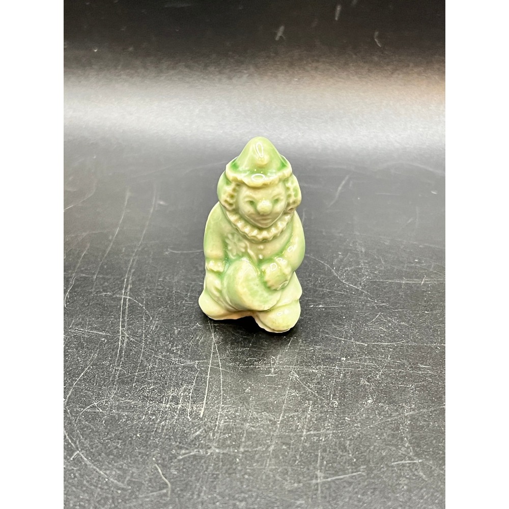 Vtg Wade Whimsies‎ Green Porcelain Clown Drum Figurine England Miniature Trinket